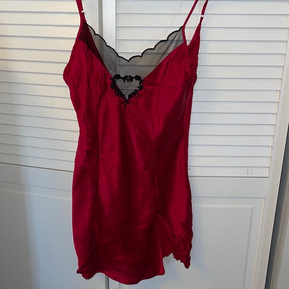 VS signature vintage heart silk gold label lingerie